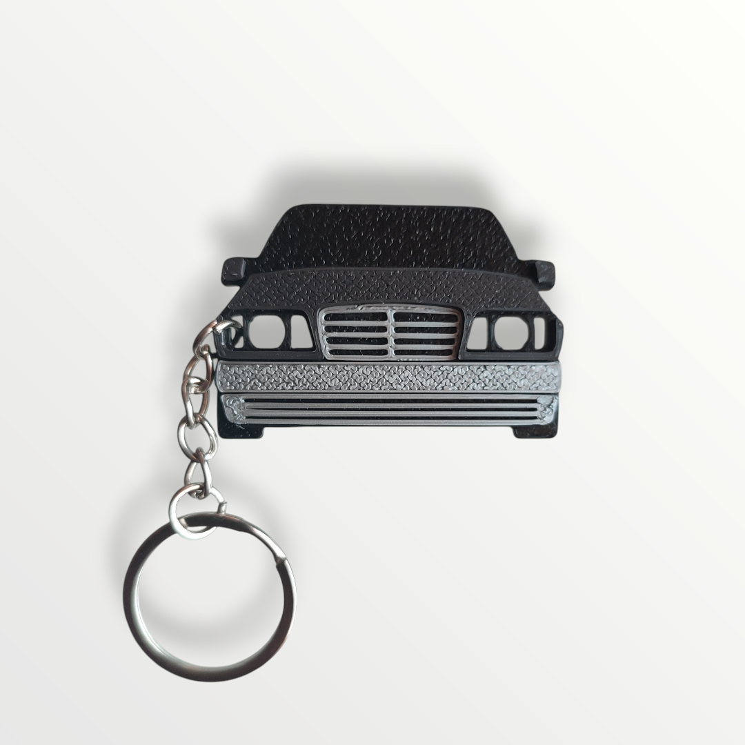 Mercedes W124 (1994r) (srebrny zderzak)