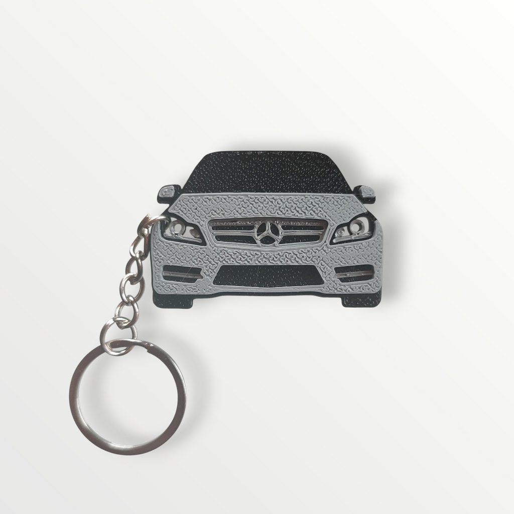 Mercedes W204 facelift (2011)